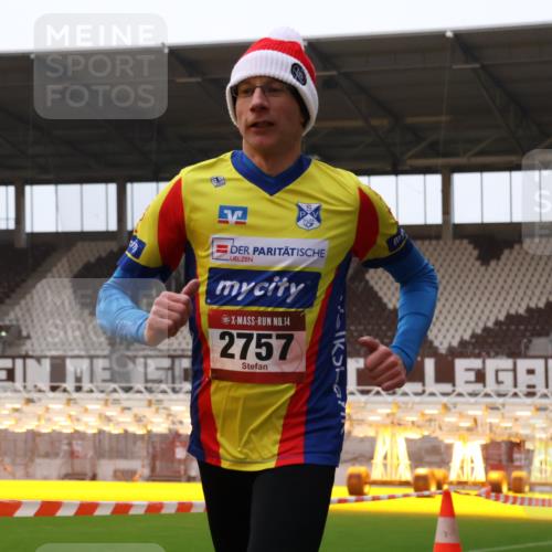 08.12.2024 - St. Pauli X-Mass-Run No. 14 Yannick Fuchs http://msf.ph/oto/7472253 08.12.2024 09:51:35 Ziel 2757, 3285 meine-sportfotos.de