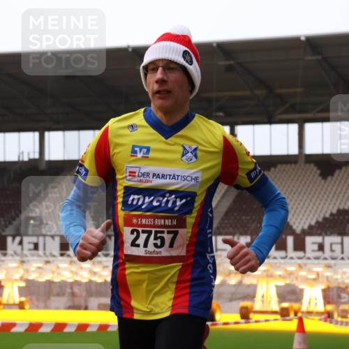 08.12.2024 - St. Pauli X-Mass-Run No. 14 Yannick Fuchs http://msf.ph/oto/7472256 08.12.2024 09:51:35 Ziel 2757, 3285 meine-sportfotos.de