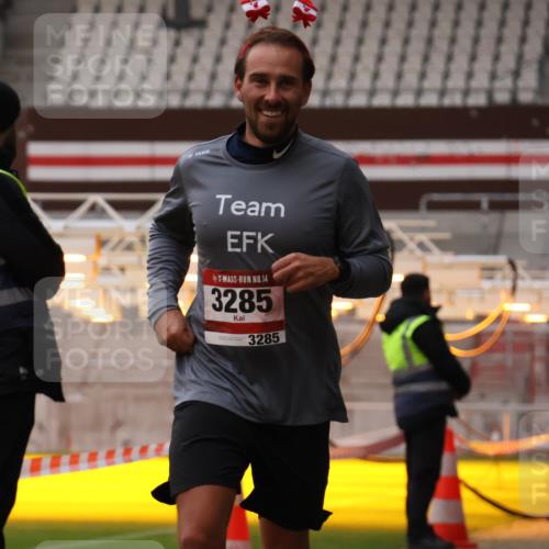 08.12.2024 - St. Pauli X-Mass-Run No. 14 Yannick Fuchs http://msf.ph/oto/7472301 08.12.2024 09:51:47 Ziel 918, 2763, 3285 meine-sportfotos.de