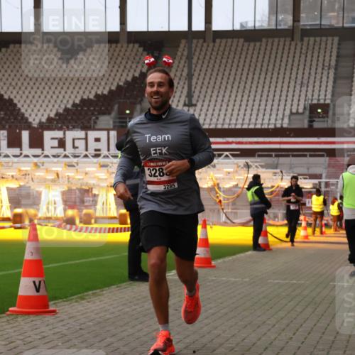 08.12.2024 - St. Pauli X-Mass-Run No. 14 Yannick Fuchs http://msf.ph/oto/7472324 08.12.2024 09:51:48 Ziel 918, 2763, 3285 meine-sportfotos.de