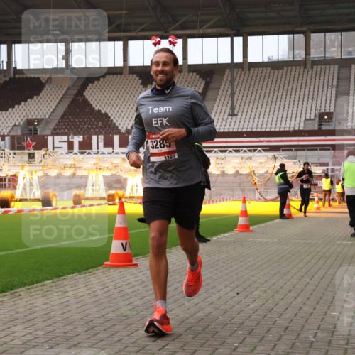 08.12.2024 - St. Pauli X-Mass-Run No. 14 Yannick Fuchs http://msf.ph/oto/7472327 08.12.2024 09:51:48 Ziel 918, 2763, 3285 meine-sportfotos.de