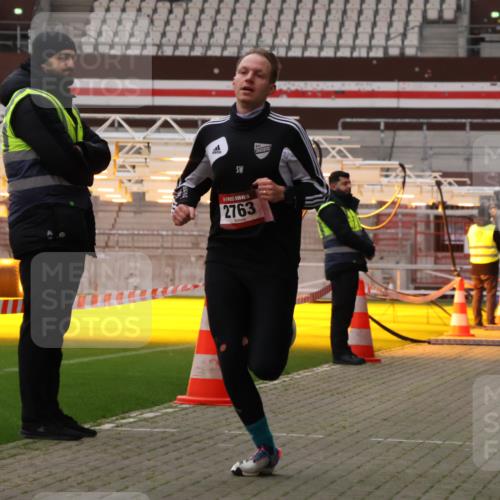 08.12.2024 - St. Pauli X-Mass-Run No. 14 Yannick Fuchs http://msf.ph/oto/7472445 08.12.2024 09:52:02 Ziel 36, 44, 918, 2763 meine-sportfotos.de