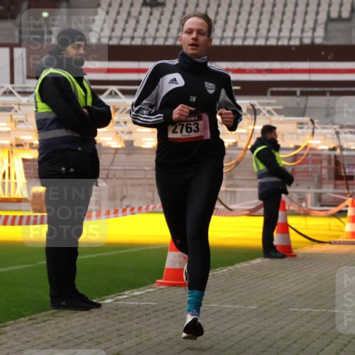 08.12.2024 - St. Pauli X-Mass-Run No. 14 Yannick Fuchs http://msf.ph/oto/7472456 08.12.2024 09:52:02 Ziel 36, 44, 918, 2763 meine-sportfotos.de
