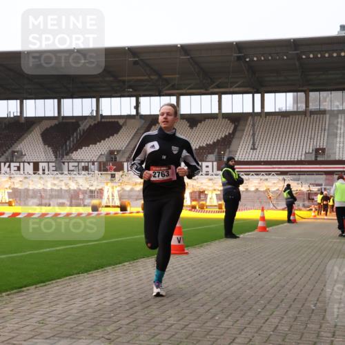 08.12.2024 - St. Pauli X-Mass-Run No. 14 Yannick Fuchs http://msf.ph/oto/7472476 08.12.2024 09:52:03 Ziel 36, 44, 918, 2763 meine-sportfotos.de