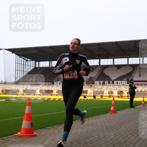 08.12.2024 - St. Pauli X-Mass-Run No. 14 Yannick Fuchs http://msf.ph/oto/7472487 08.12.2024 09:52:04 Ziel 36, 44, 918, 1921, 2763 meine-sportfotos.de