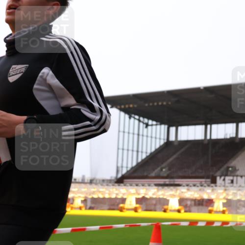 08.12.2024 - St. Pauli X-Mass-Run No. 14 Yannick Fuchs http://msf.ph/oto/7472491 08.12.2024 09:52:05 Ziel 36, 44, 918, 1921, 2763 meine-sportfotos.de