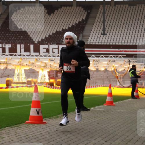08.12.2024 - St. Pauli X-Mass-Run No. 14 Yannick Fuchs http://msf.ph/oto/7472534 08.12.2024 09:52:12 Ziel 36, 44, 1921 meine-sportfotos.de