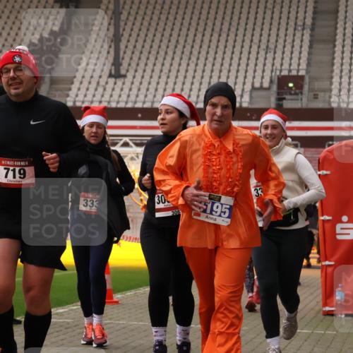 08.12.2024 - St. Pauli X-Mass-Run No. 14 Yannick Fuchs http://msf.ph/oto/7472565 08.12.2024 10:06:52 Ziel 151, 621, 698, 719, 795, 885, 890, 1424, 1786, 1940, 2003, 2062, 2212, 2346, 2751, 2755, 3083, 3337, 3343 meine-sportfotos.de