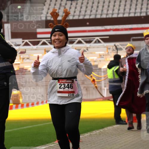 08.12.2024 - St. Pauli X-Mass-Run No. 14 Yannick Fuchs http://msf.ph/oto/7472717 08.12.2024 10:06:59 Ziel 129, 151, 165, 719, 1786, 1940, 2003, 2062, 2099, 2208, 2212, 2346, 2751, 2755, 2843, 2861, 2888, 3083, 3337, 3342, 3343 meine-sportfotos.de