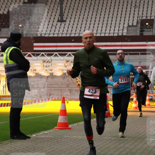 08.12.2024 - St. Pauli X-Mass-Run No. 14 Yannick Fuchs http://msf.ph/oto/7472757 08.12.2024 09:52:36 Ziel 423, 2741, 2832, 3305 meine-sportfotos.de