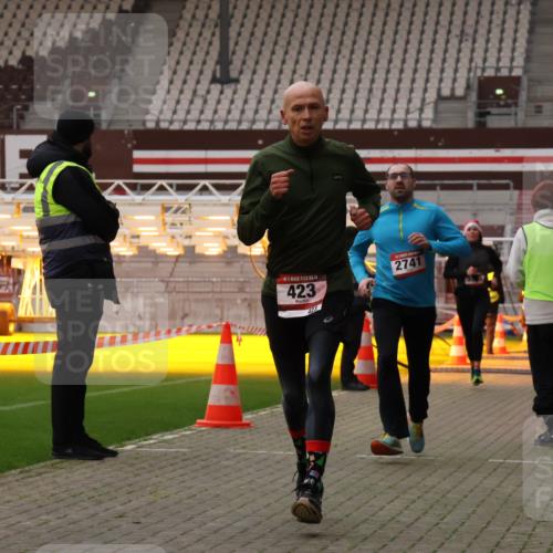 08.12.2024 - St. Pauli X-Mass-Run No. 14 Yannick Fuchs http://msf.ph/oto/7472767 08.12.2024 09:52:37 Ziel 423, 2741, 2832, 3305 meine-sportfotos.de