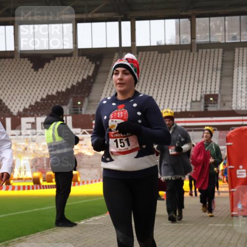 08.12.2024 - St. Pauli X-Mass-Run No. 14 Yannick Fuchs http://msf.ph/oto/7472782 08.12.2024 10:07:01 Ziel 129, 151, 165, 719, 1007, 1720, 1940, 2062, 2099, 2208, 2212, 2346, 2755, 2843, 2861, 2888, 3083, 3337, 3338, 3342, 3343 meine-sportfotos.de