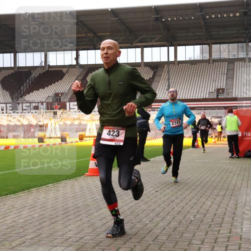 08.12.2024 - St. Pauli X-Mass-Run No. 14 Yannick Fuchs http://msf.ph/oto/7472783 08.12.2024 09:52:38 Ziel 423, 2741, 2832, 3305 meine-sportfotos.de