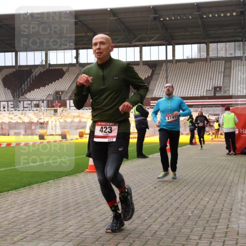 08.12.2024 - St. Pauli X-Mass-Run No. 14 Yannick Fuchs http://msf.ph/oto/7472786 08.12.2024 09:52:38 Ziel 423, 2741, 2832, 3305 meine-sportfotos.de