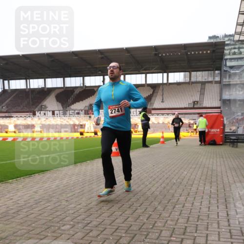08.12.2024 - St. Pauli X-Mass-Run No. 14 Yannick Fuchs http://msf.ph/oto/7472808 08.12.2024 09:52:40 Ziel 423, 2741, 2832, 3305 meine-sportfotos.de
