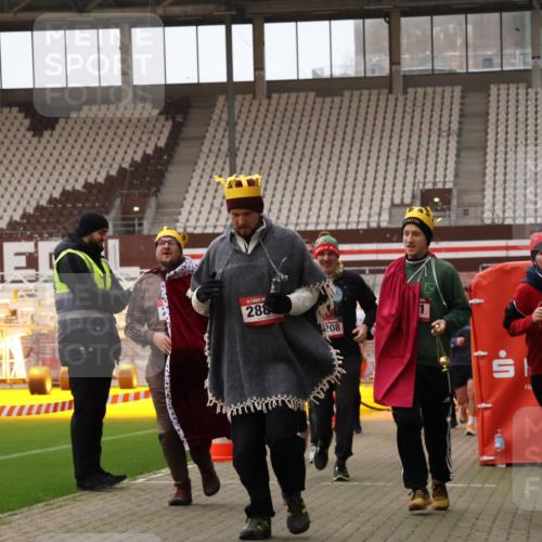 08.12.2024 - St. Pauli X-Mass-Run No. 14 Yannick Fuchs http://msf.ph/oto/7472818 08.12.2024 10:07:03 Ziel 129, 151, 165, 719, 1007, 1720, 1940, 2062, 2099, 2208, 2212, 2346, 2843, 2861, 2888, 3083, 3337, 3338, 3342, 3343 meine-sportfotos.de