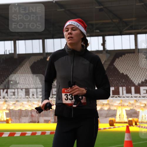 08.12.2024 - St. Pauli X-Mass-Run No. 14 Yannick Fuchs http://msf.ph/oto/7472865 08.12.2024 09:52:44 Ziel 423, 1120, 2741, 3305 meine-sportfotos.de