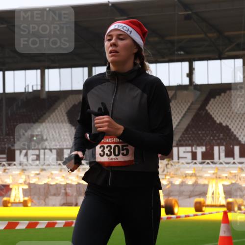 08.12.2024 - St. Pauli X-Mass-Run No. 14 Yannick Fuchs http://msf.ph/oto/7472867 08.12.2024 09:52:44 Ziel 423, 1120, 2741, 3305 meine-sportfotos.de