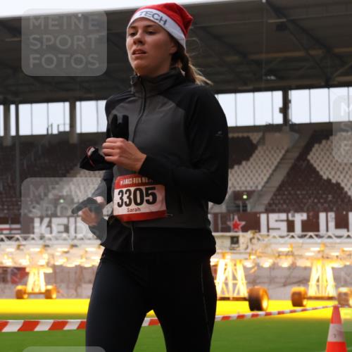 08.12.2024 - St. Pauli X-Mass-Run No. 14 Yannick Fuchs http://msf.ph/oto/7472870 08.12.2024 09:52:44 Ziel 423, 1120, 2741, 3305 meine-sportfotos.de