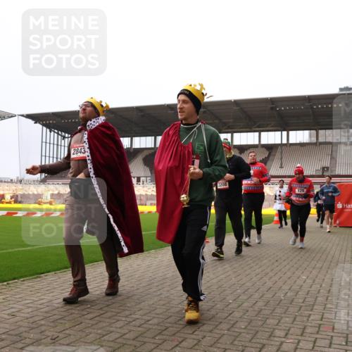 08.12.2024 - St. Pauli X-Mass-Run No. 14 Yannick Fuchs http://msf.ph/oto/7472880 08.12.2024 10:07:07 Ziel 129, 151, 165, 892, 1007, 1426, 1720, 1940, 2062, 2099, 2208, 2212, 2346, 2843, 2861, 2888, 3083, 3153, 3338, 3342, 3343 meine-sportfotos.de