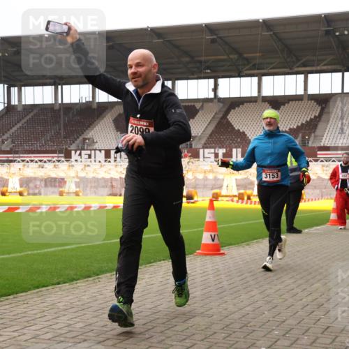 08.12.2024 - St. Pauli X-Mass-Run No. 14 Yannick Fuchs http://msf.ph/oto/7473004 08.12.2024 10:07:15 Ziel 129, 165, 892, 1007, 1124, 1426, 1720, 2099, 2208, 2843, 2861, 2888, 3153, 3338, 3342 meine-sportfotos.de