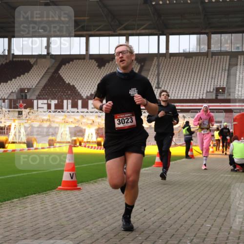 08.12.2024 - St. Pauli X-Mass-Run No. 14 Yannick Fuchs http://msf.ph/oto/7473249 08.12.2024 09:53:35 Ziel 183, 859, 1818, 2084, 2844, 3023 meine-sportfotos.de