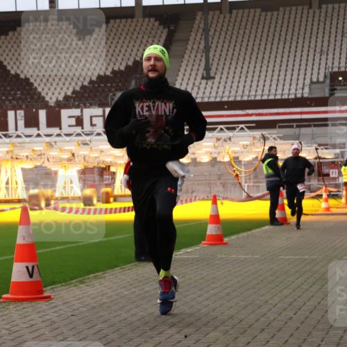 08.12.2024 - St. Pauli X-Mass-Run No. 14 Yannick Fuchs http://msf.ph/oto/7473383 08.12.2024 09:53:42 Ziel 859, 1818, 2844 meine-sportfotos.de