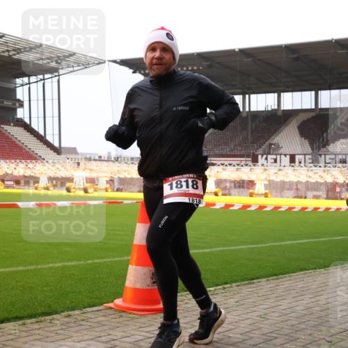 08.12.2024 - St. Pauli X-Mass-Run No. 14 Yannick Fuchs http://msf.ph/oto/7473509 08.12.2024 09:53:48 Ziel 216, 1718, 1818, 2844 meine-sportfotos.de