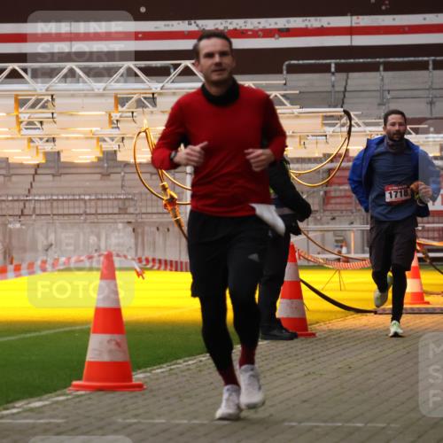 08.12.2024 - St. Pauli X-Mass-Run No. 14 Yannick Fuchs http://msf.ph/oto/7473521 08.12.2024 09:54:01 Ziel 216, 1718, 1850 meine-sportfotos.de