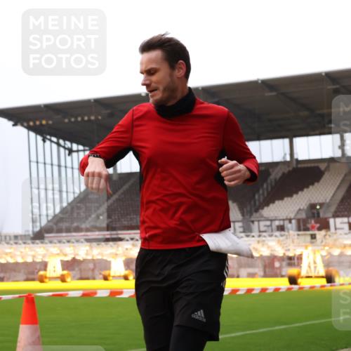 08.12.2024 - St. Pauli X-Mass-Run No. 14 Yannick Fuchs http://msf.ph/oto/7473566 08.12.2024 09:54:05 Ziel 216, 1718, 1850 meine-sportfotos.de