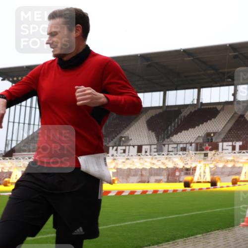 08.12.2024 - St. Pauli X-Mass-Run No. 14 Yannick Fuchs http://msf.ph/oto/7473572 08.12.2024 09:54:05 Ziel 216, 1718, 1850 meine-sportfotos.de