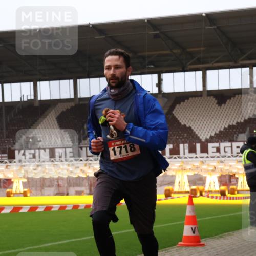 08.12.2024 - St. Pauli X-Mass-Run No. 14 Yannick Fuchs http://msf.ph/oto/7473601 08.12.2024 09:54:07 Ziel 216, 1718, 1850 meine-sportfotos.de