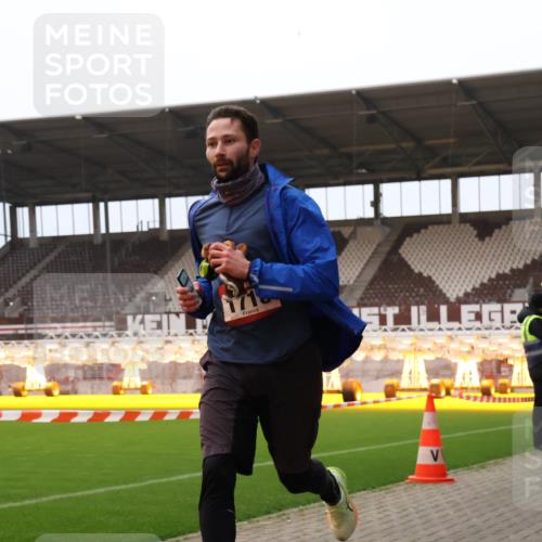 08.12.2024 - St. Pauli X-Mass-Run No. 14 Yannick Fuchs http://msf.ph/oto/7473607 08.12.2024 09:54:07 Ziel 216, 1718, 1850 meine-sportfotos.de