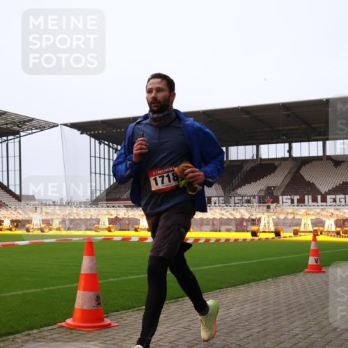 08.12.2024 - St. Pauli X-Mass-Run No. 14 Yannick Fuchs http://msf.ph/oto/7473620 08.12.2024 09:54:08 Ziel 216, 1718, 1850 meine-sportfotos.de
