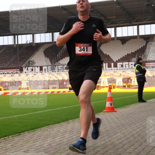 08.12.2024 - St. Pauli X-Mass-Run No. 14 Yannick Fuchs http://msf.ph/oto/7473953 08.12.2024 09:55:07 Ziel 341, 881, 907 meine-sportfotos.de