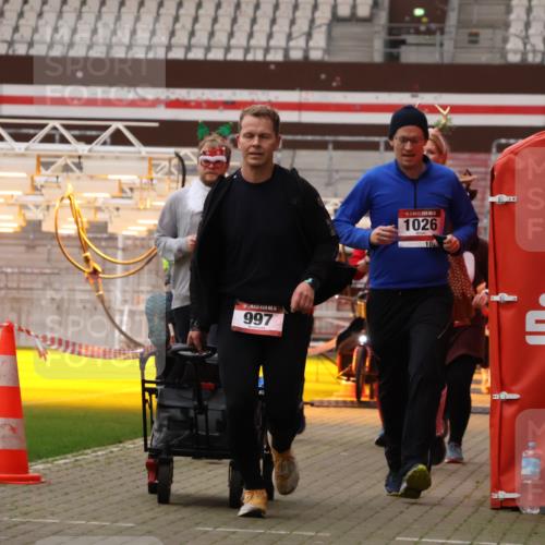 08.12.2024 - St. Pauli X-Mass-Run No. 14 Yannick Fuchs http://msf.ph/oto/7474021 08.12.2024 10:08:21 Ziel 485, 690, 997, 1026, 1048, 1058, 1423, 2945, 2961, 2964 meine-sportfotos.de