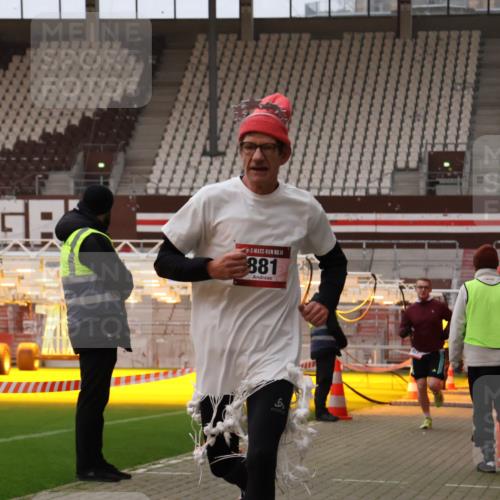 08.12.2024 - St. Pauli X-Mass-Run No. 14 Yannick Fuchs http://msf.ph/oto/7474039 08.12.2024 09:55:16 Ziel 691, 881, 907 meine-sportfotos.de