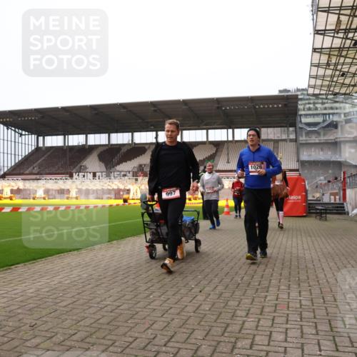 08.12.2024 - St. Pauli X-Mass-Run No. 14 Yannick Fuchs http://msf.ph/oto/7474082 08.12.2024 10:08:26 Ziel 292, 301, 485, 690, 997, 1026, 1310, 1423, 1952, 1961, 2753, 2961, 2964 meine-sportfotos.de