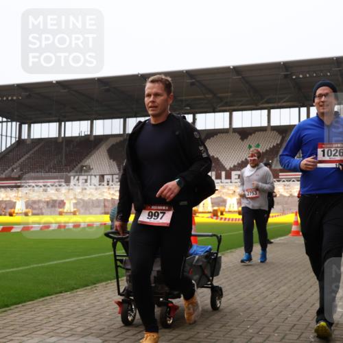 08.12.2024 - St. Pauli X-Mass-Run No. 14 Yannick Fuchs http://msf.ph/oto/7474091 08.12.2024 10:08:26 Ziel 292, 301, 485, 690, 997, 1026, 1310, 1423, 1952, 1961, 2753, 2961, 2964 meine-sportfotos.de