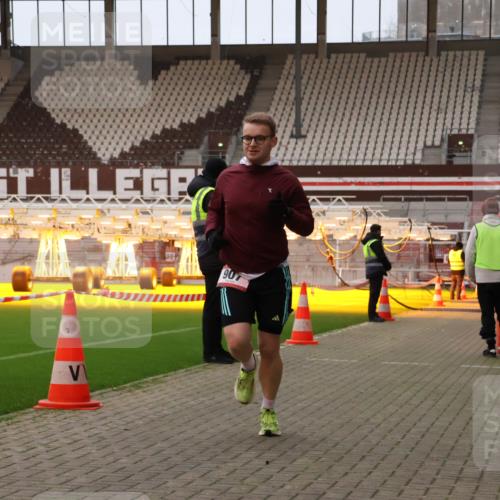08.12.2024 - St. Pauli X-Mass-Run No. 14 Yannick Fuchs http://msf.ph/oto/7474131 08.12.2024 09:55:21 Ziel 691, 881, 907, 3300 meine-sportfotos.de