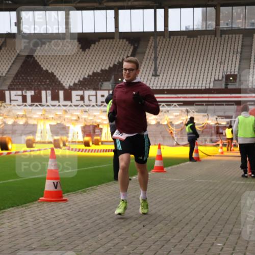 08.12.2024 - St. Pauli X-Mass-Run No. 14 Yannick Fuchs http://msf.ph/oto/7474134 08.12.2024 09:55:21 Ziel 691, 881, 907, 3300 meine-sportfotos.de