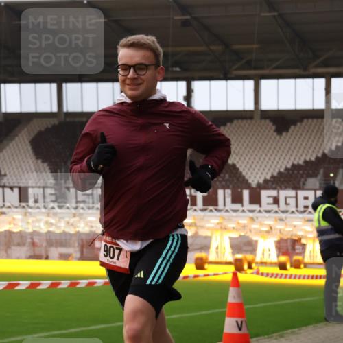 08.12.2024 - St. Pauli X-Mass-Run No. 14 Yannick Fuchs http://msf.ph/oto/7474148 08.12.2024 09:55:22 Ziel 691, 881, 907, 3300 meine-sportfotos.de