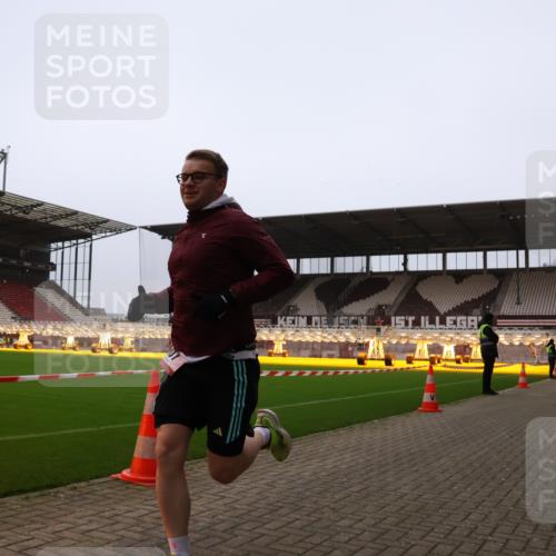 08.12.2024 - St. Pauli X-Mass-Run No. 14 Yannick Fuchs http://msf.ph/oto/7474169 08.12.2024 09:55:22 Ziel 691, 881, 907, 3300 meine-sportfotos.de