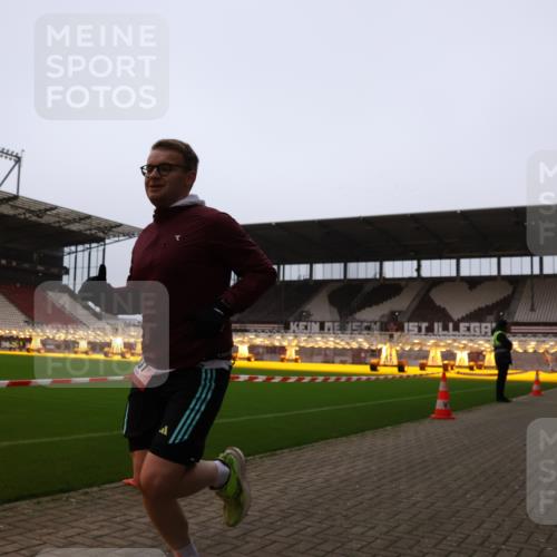 08.12.2024 - St. Pauli X-Mass-Run No. 14 Yannick Fuchs http://msf.ph/oto/7474172 08.12.2024 09:55:23 Ziel 691, 881, 907, 3300 meine-sportfotos.de