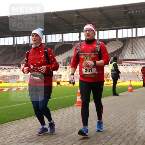 08.12.2024 - St. Pauli X-Mass-Run No. 14 Yannick Fuchs http://msf.ph/oto/7474203 08.12.2024 10:08:31 Ziel 23, 292, 301, 436, 449, 485, 731, 997, 1026, 1167, 1183, 1310, 1423, 1952, 1961, 2753 meine-sportfotos.de