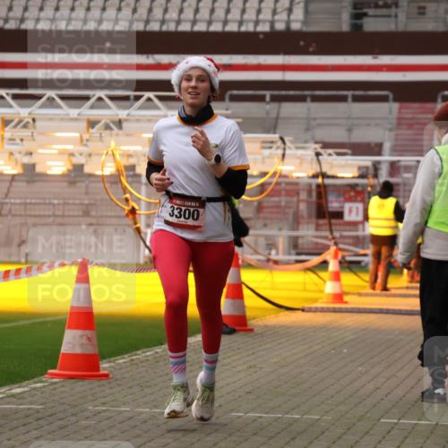 08.12.2024 - St. Pauli X-Mass-Run No. 14 Yannick Fuchs http://msf.ph/oto/7474248 08.12.2024 09:55:35 Ziel 691, 3300 meine-sportfotos.de