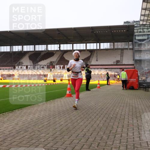 08.12.2024 - St. Pauli X-Mass-Run No. 14 Yannick Fuchs http://msf.ph/oto/7474304 08.12.2024 09:55:38 Ziel 2911, 3300 meine-sportfotos.de
