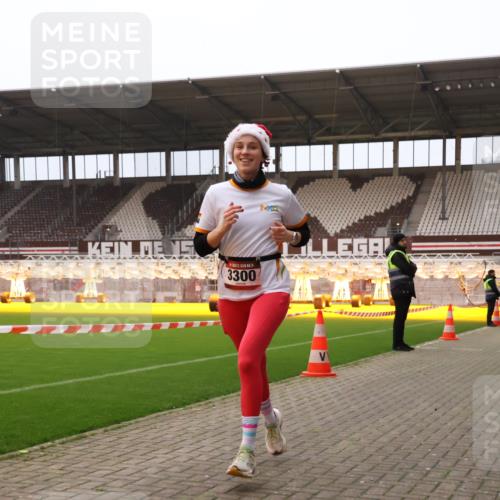 08.12.2024 - St. Pauli X-Mass-Run No. 14 Yannick Fuchs http://msf.ph/oto/7474308 08.12.2024 09:55:38 Ziel 2911, 3300 meine-sportfotos.de