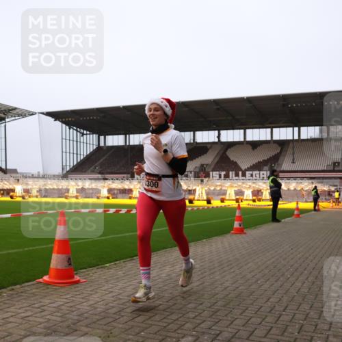 08.12.2024 - St. Pauli X-Mass-Run No. 14 Yannick Fuchs http://msf.ph/oto/7474324 08.12.2024 09:55:39 Ziel 2911, 3094, 3300 meine-sportfotos.de