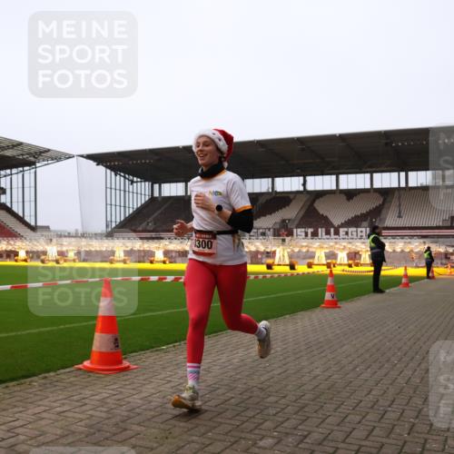 08.12.2024 - St. Pauli X-Mass-Run No. 14 Yannick Fuchs http://msf.ph/oto/7474326 08.12.2024 09:55:39 Ziel 2911, 3094, 3300 meine-sportfotos.de